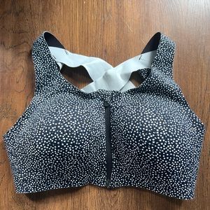 Lululemon enlite front zip bra, sz 34 C, like new